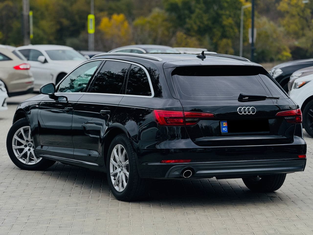 Audi A4 2017 — Миниатюра 4