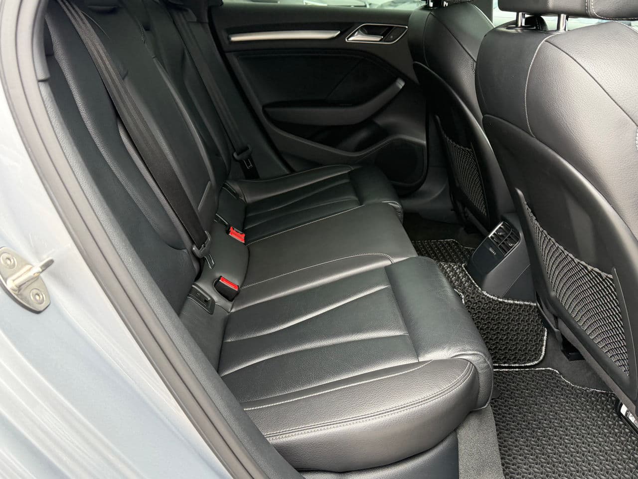 Audi S3 2017 — Миниатюра 18
