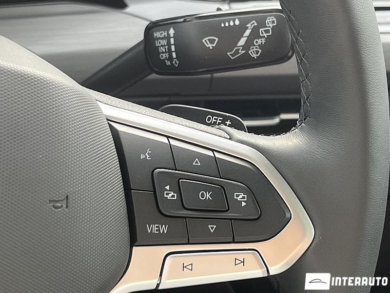 Volkswagen Golf eHybrid 2024 — Миниатюра 11