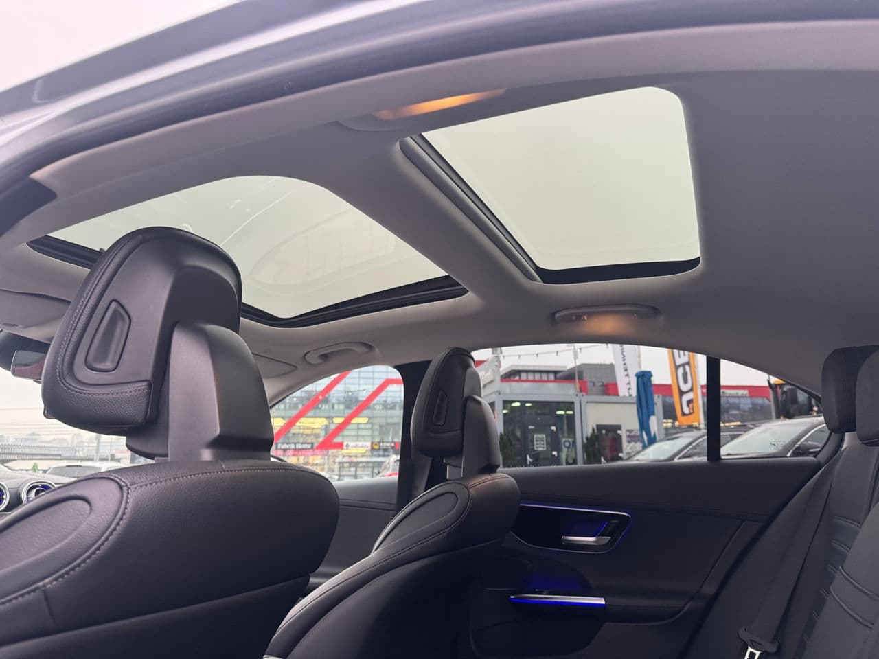 Mercedes C 220 2021 — Миниатюра 16