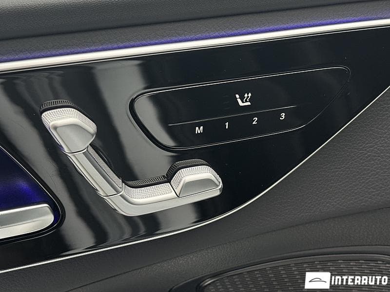Mercedes C 220 2021 — Миниатюра 15