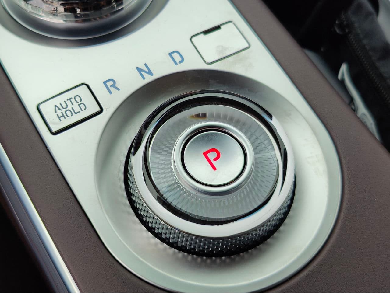 Hyundai Genesis 2023 — Миниатюра 17
