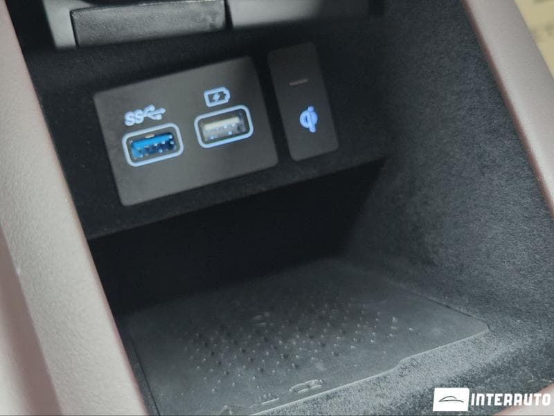 Hyundai Genesis 2023 — Миниатюра 18