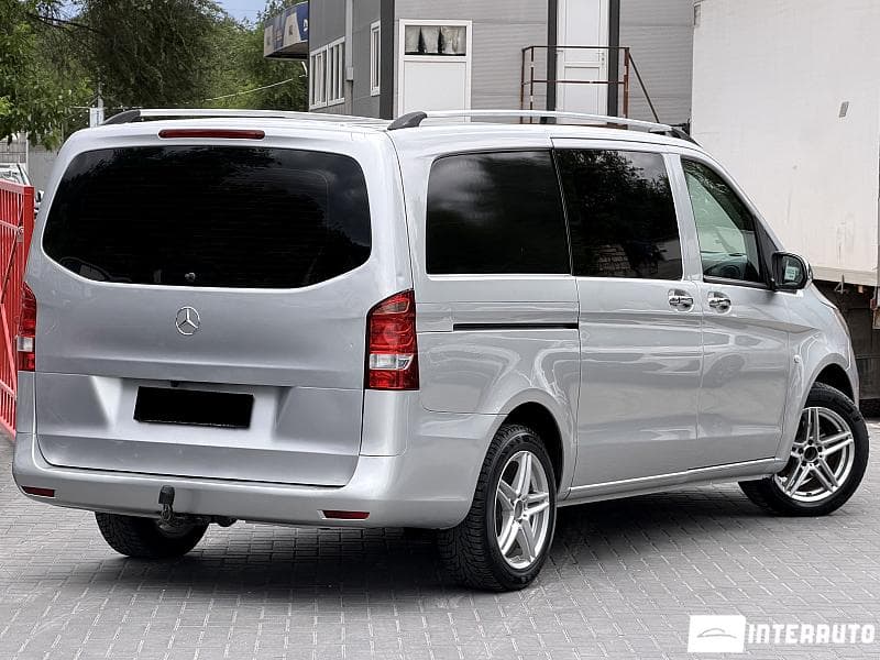 2015 Mercedes Vito — Miniatură 2
