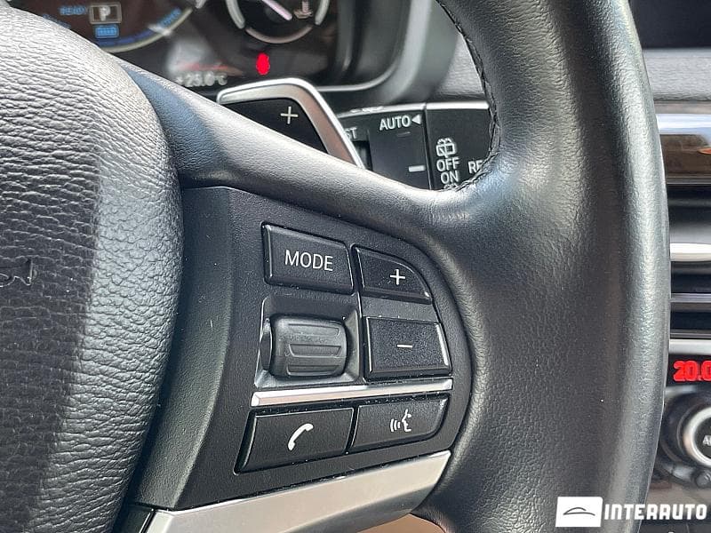2017 BMW X5 4.0e — Miniatură 12