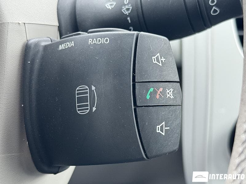 Renault ZOE 2019 — Миниатюра 17