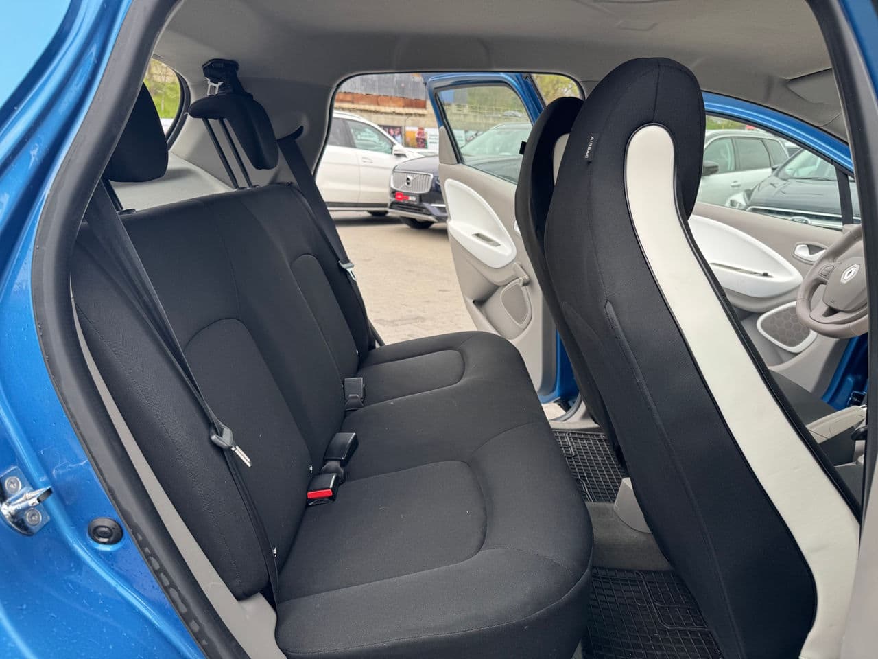 Renault ZOE 2019 — Миниатюра 13