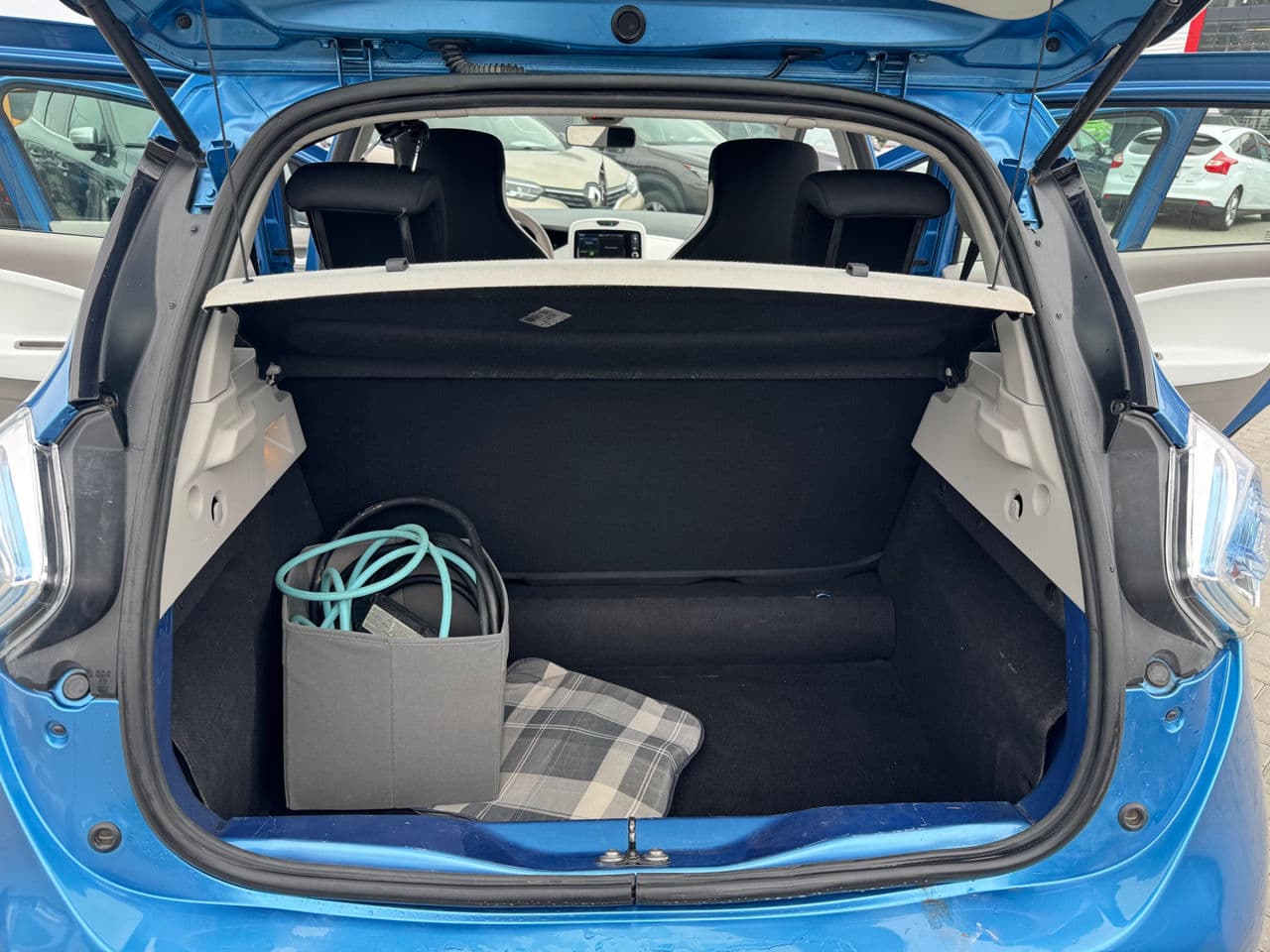 Renault ZOE 2019 — Миниатюра 19