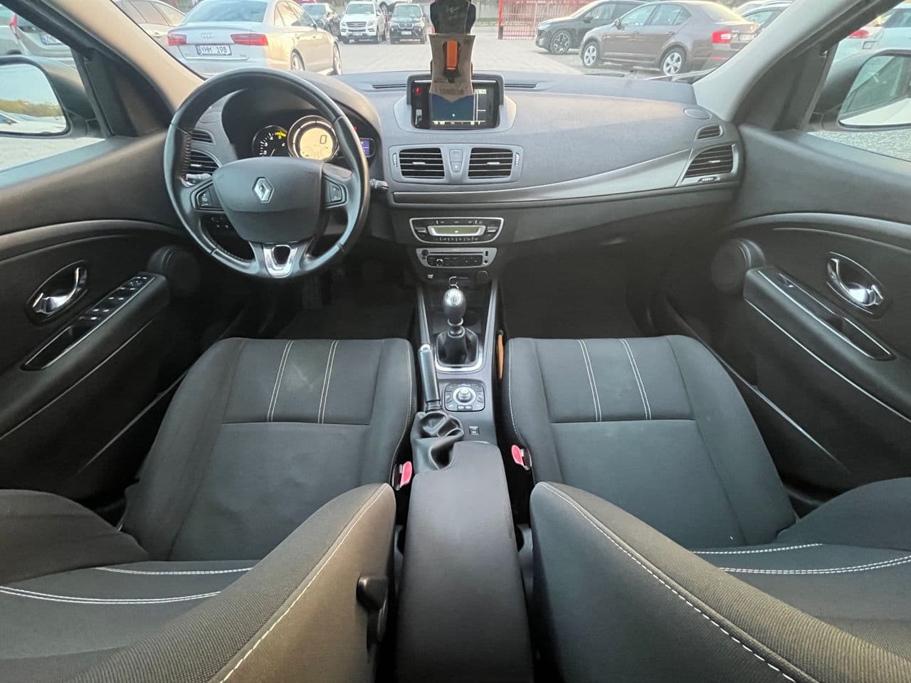 Renault Megane 2015 — Миниатюра 7