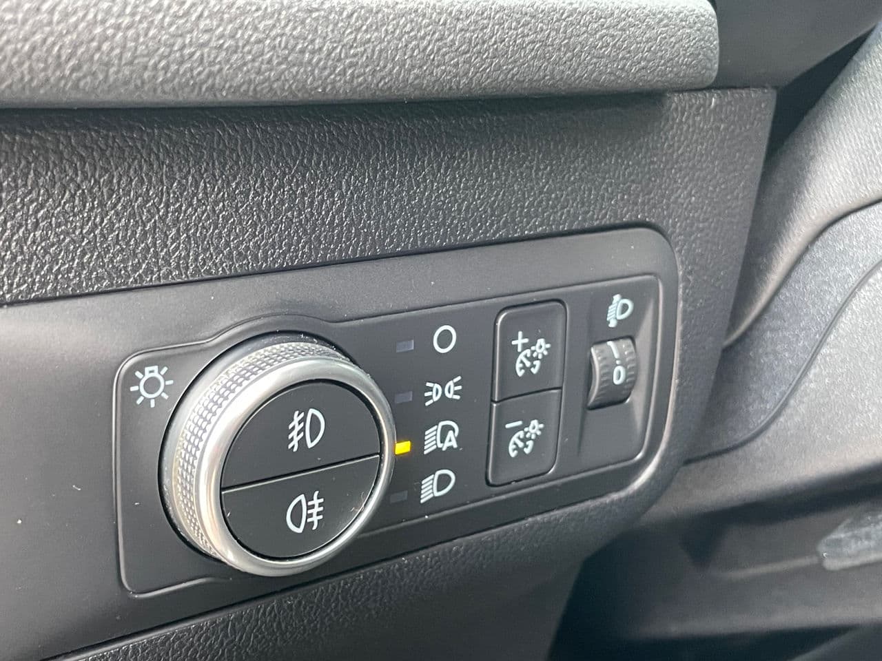 Ford Kuga 2021 — Миниатюра 9