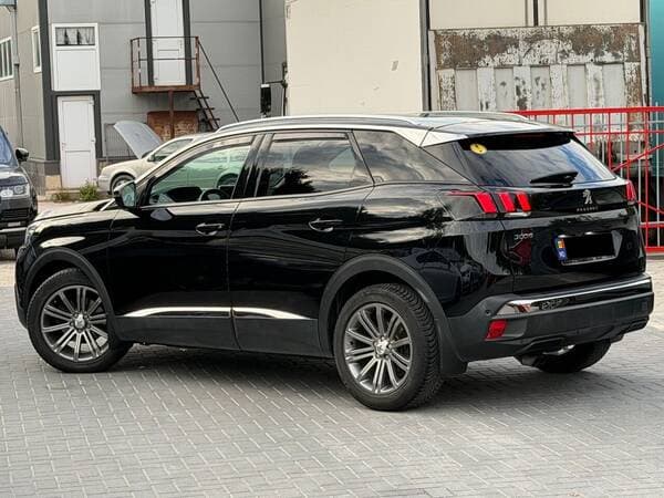 2019 Peugeot 3008 — Miniatură 4