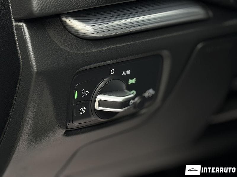 2020 Audi A3 E-tron — Miniatură 10