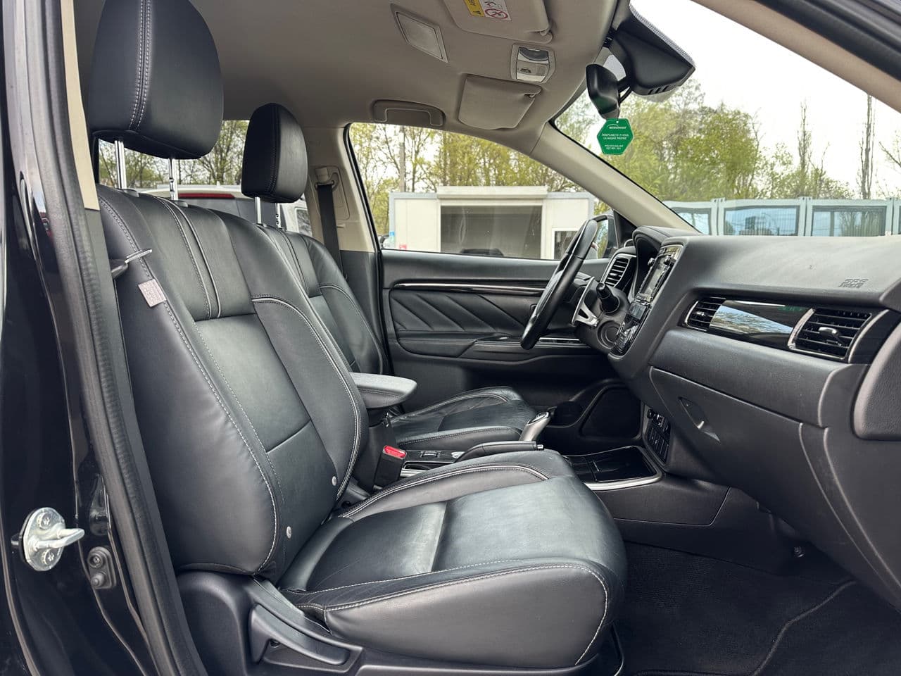 Mitsubishi Outlander 2015 — Миниатюра 15