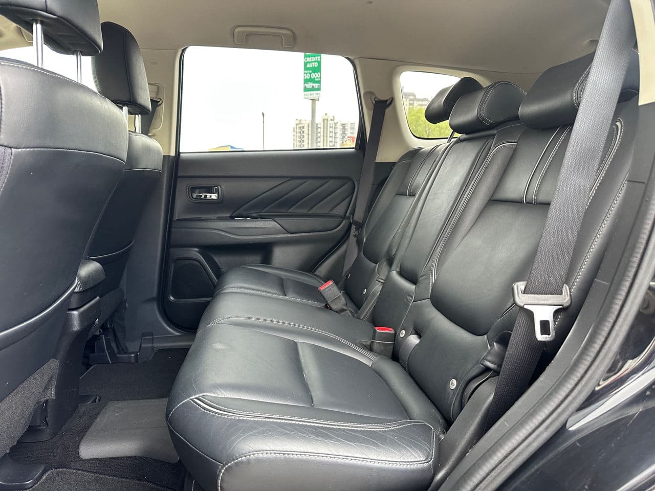 Mitsubishi Outlander 2015 — Миниатюра 18