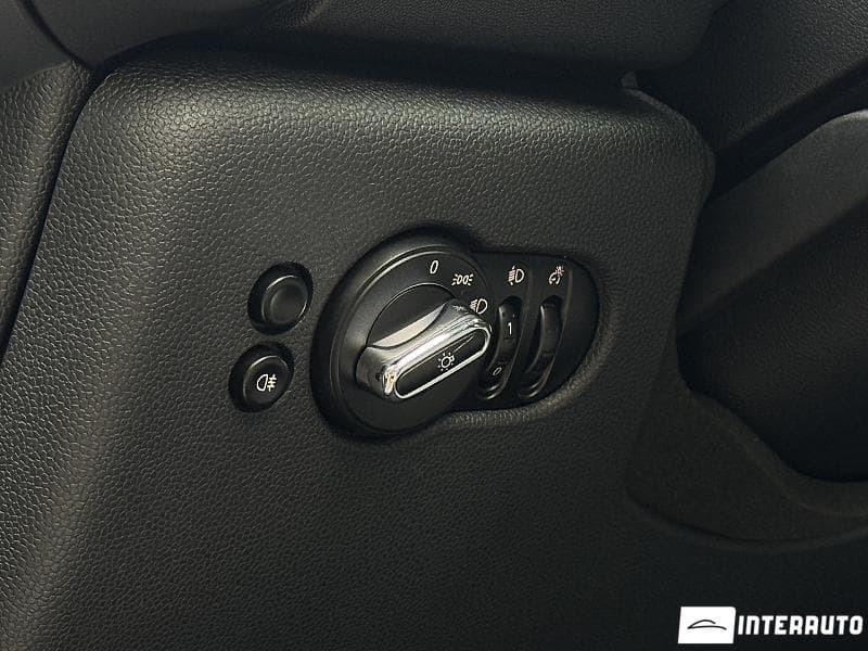 Mini Cooper D 2015 — Миниатюра 9