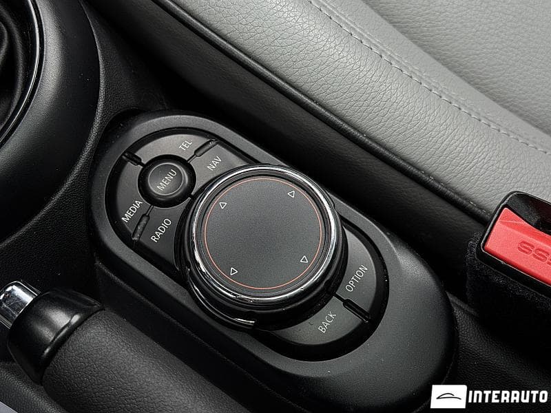 Mini Cooper D 2015 — Миниатюра 14