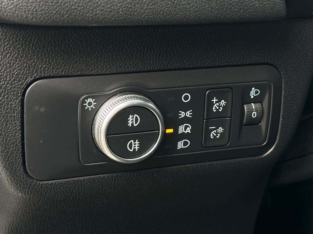 Ford Kuga 2020 — Миниатюра 15