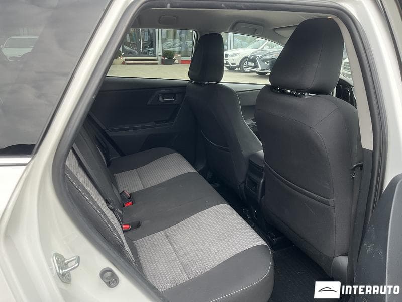Toyota Auris 2018 — Миниатюра 16
