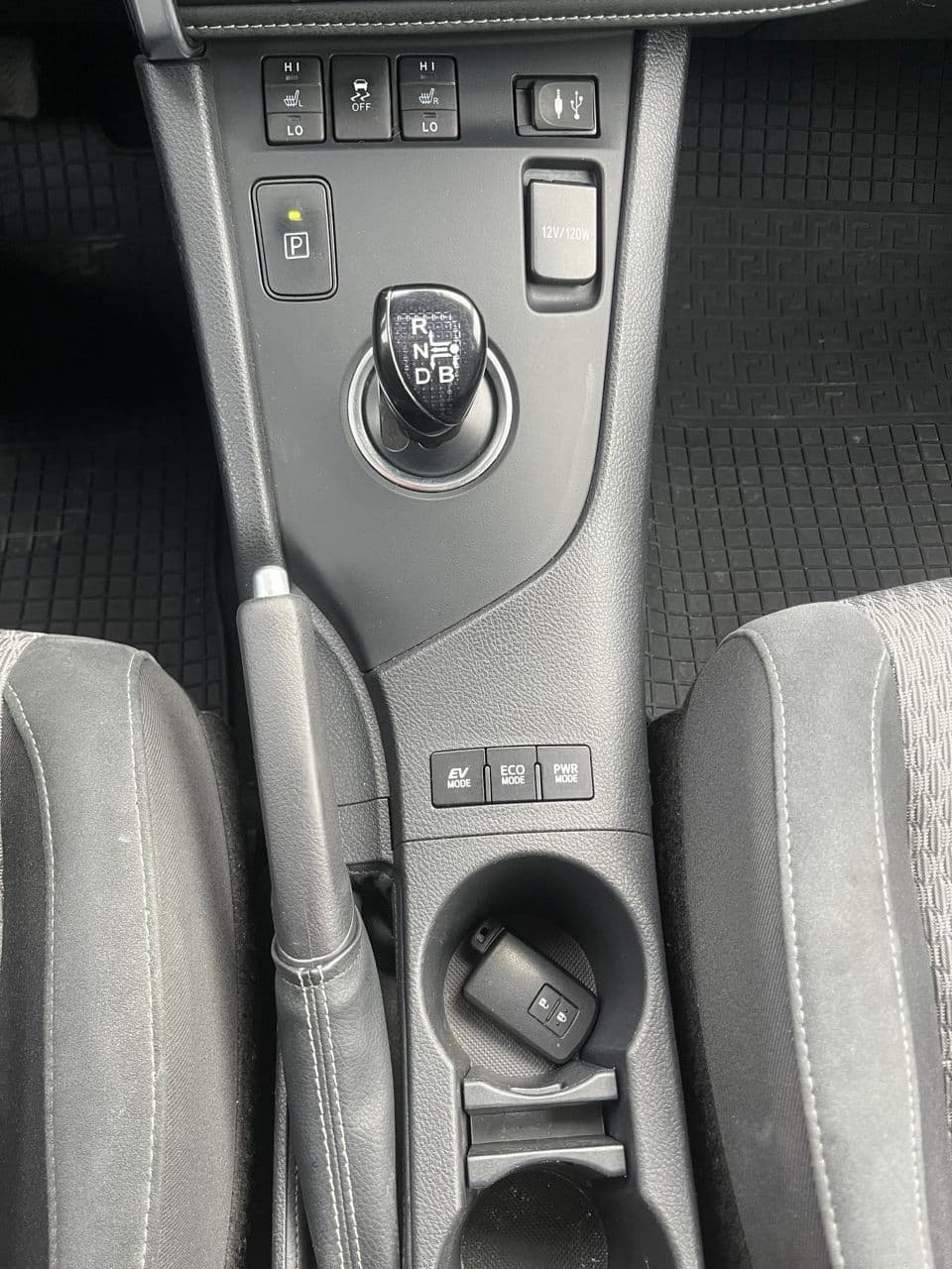 Toyota Auris 2018 — Миниатюра 13