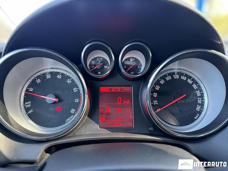 Opel Astra 2015 — Миниатюра 11