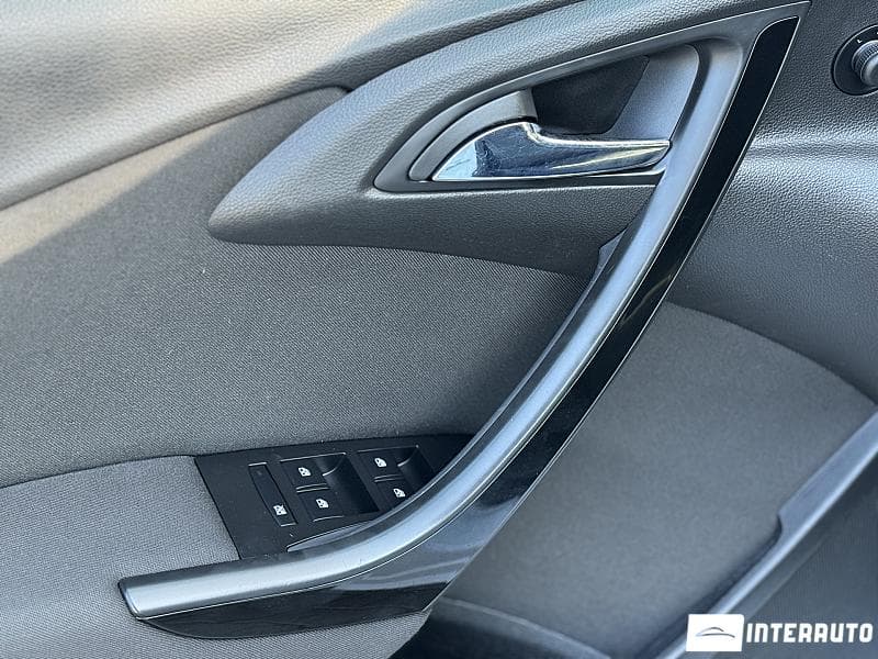 Opel Astra 2015 — Миниатюра 6