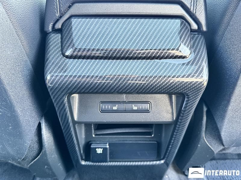 Land Rover Discovery Sport 2017 — Миниатюра 14