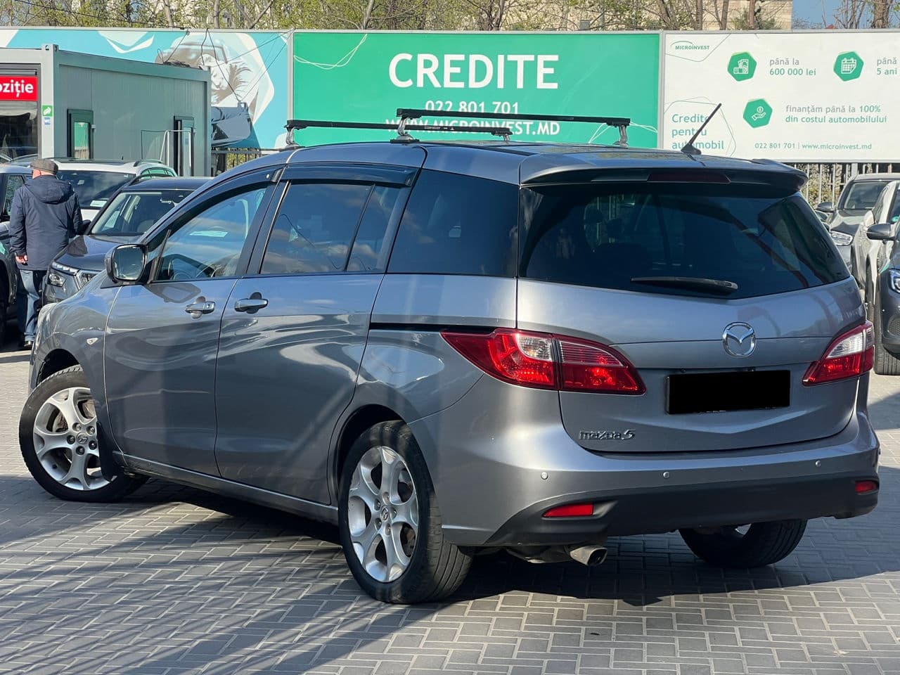 Mazda 5 2011 — Миниатюра 2
