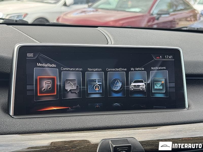 BMW X5 4.0e 2016 — Миниатюра 9