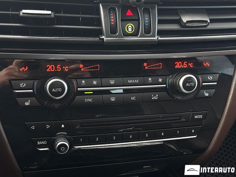 BMW X5 4.0e 2016 — Миниатюра 11