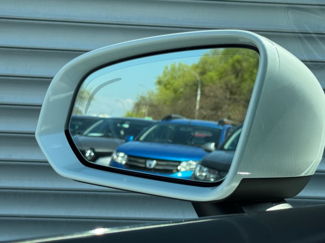 Volvo V 60 Cross Country 2021 — Миниатюра 19