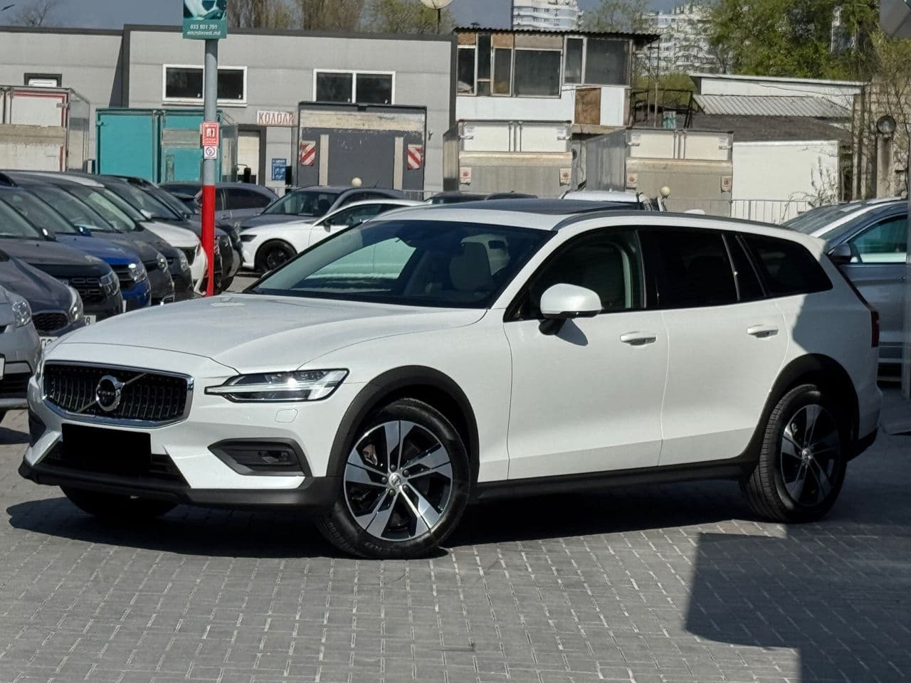 Volvo V 60 Cross Country 2021 — Миниатюра 2