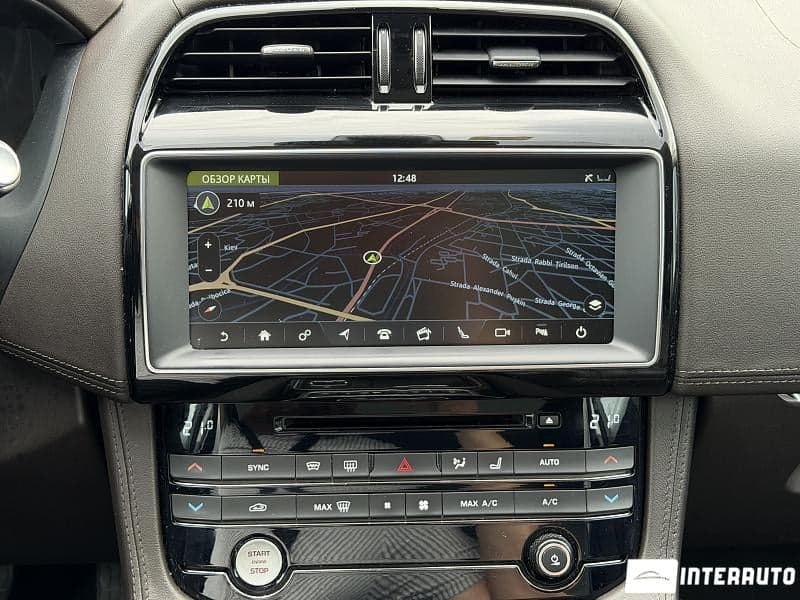 Jaguar F-Pace 2016 — Миниатюра 17