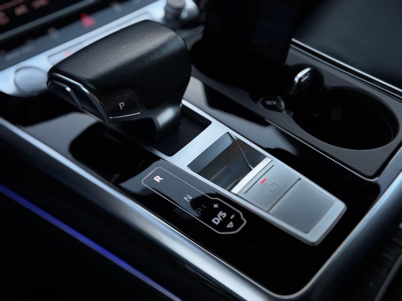 Audi Q8 2019 — Миниатюра 19