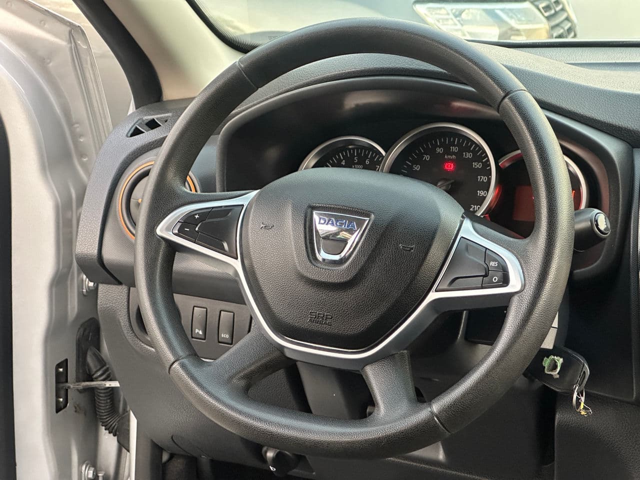 Dacia Sandero Stepway 2017 — Миниатюра 7