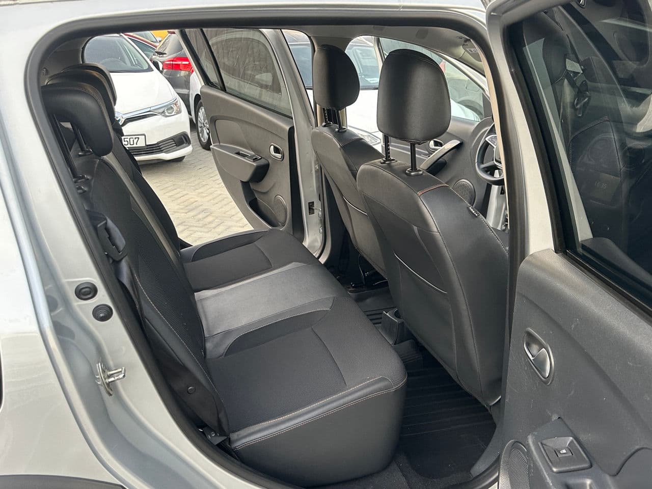 Dacia Sandero Stepway 2017 — Миниатюра 14