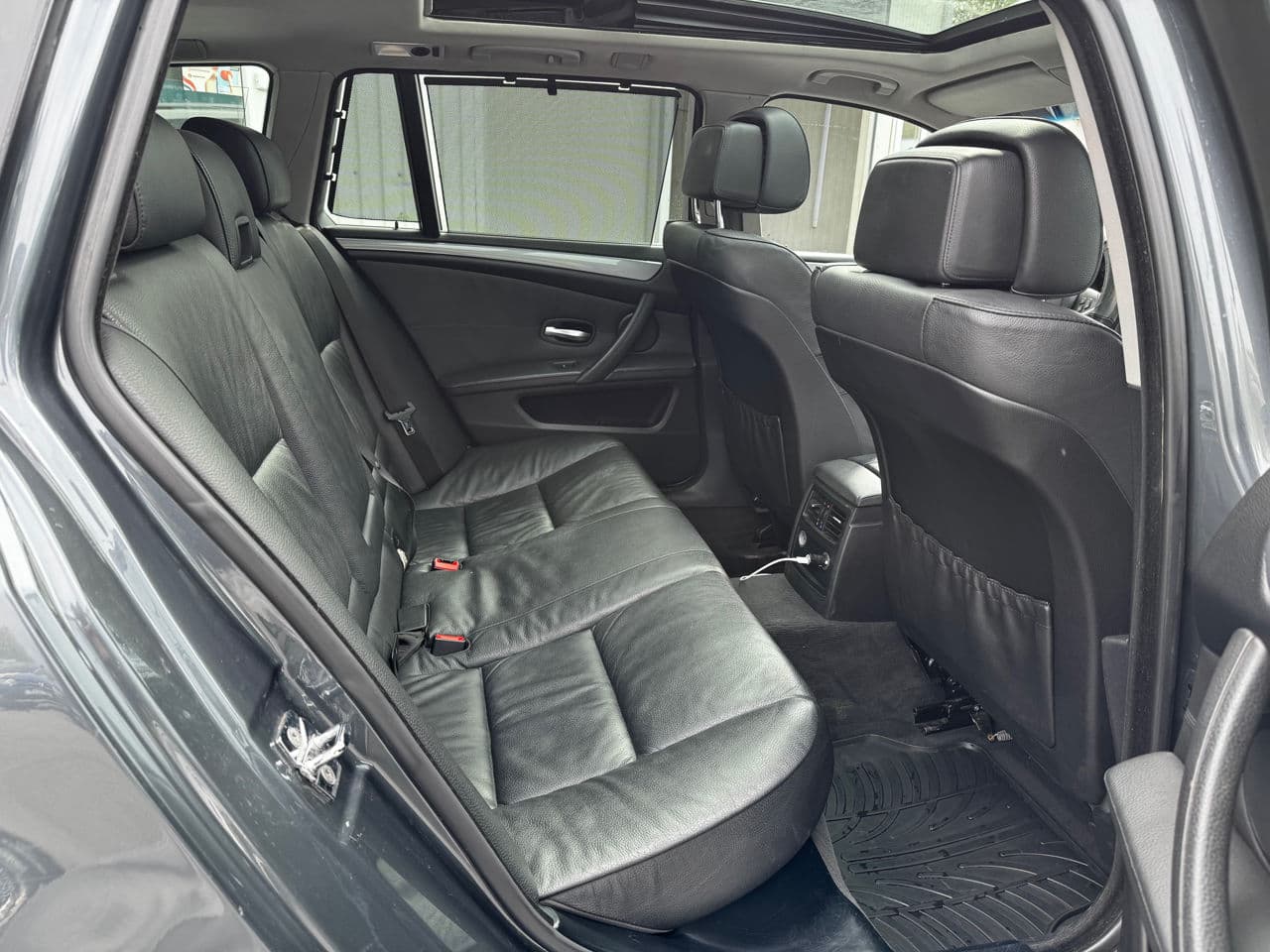 BMW 525 2008 — Миниатюра 16