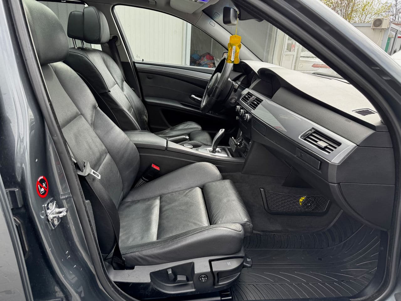 BMW 525 2008 — Миниатюра 5