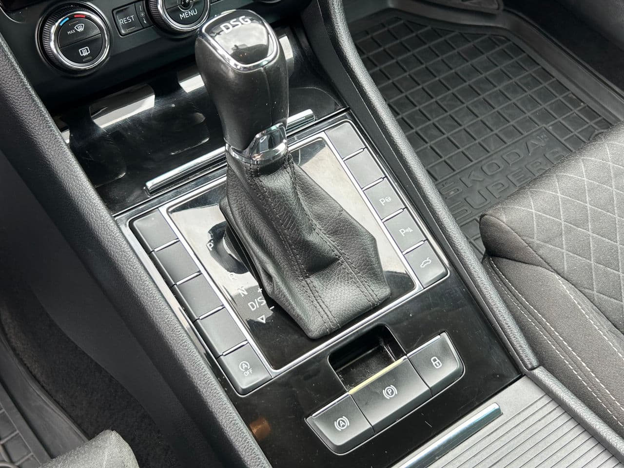 Skoda Superb 2016 — Миниатюра 16