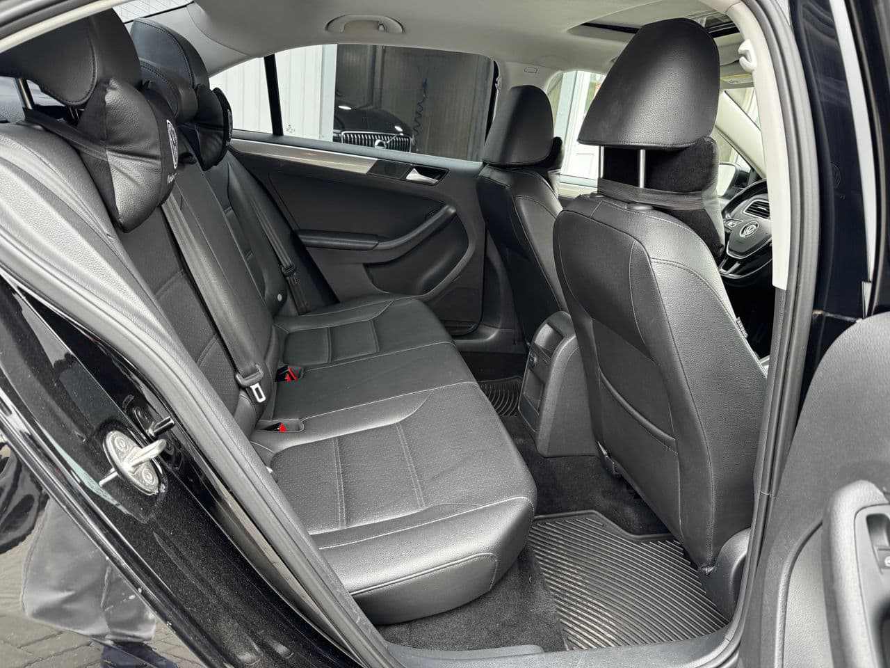 Volkswagen Jetta 2017 — Миниатюра 16