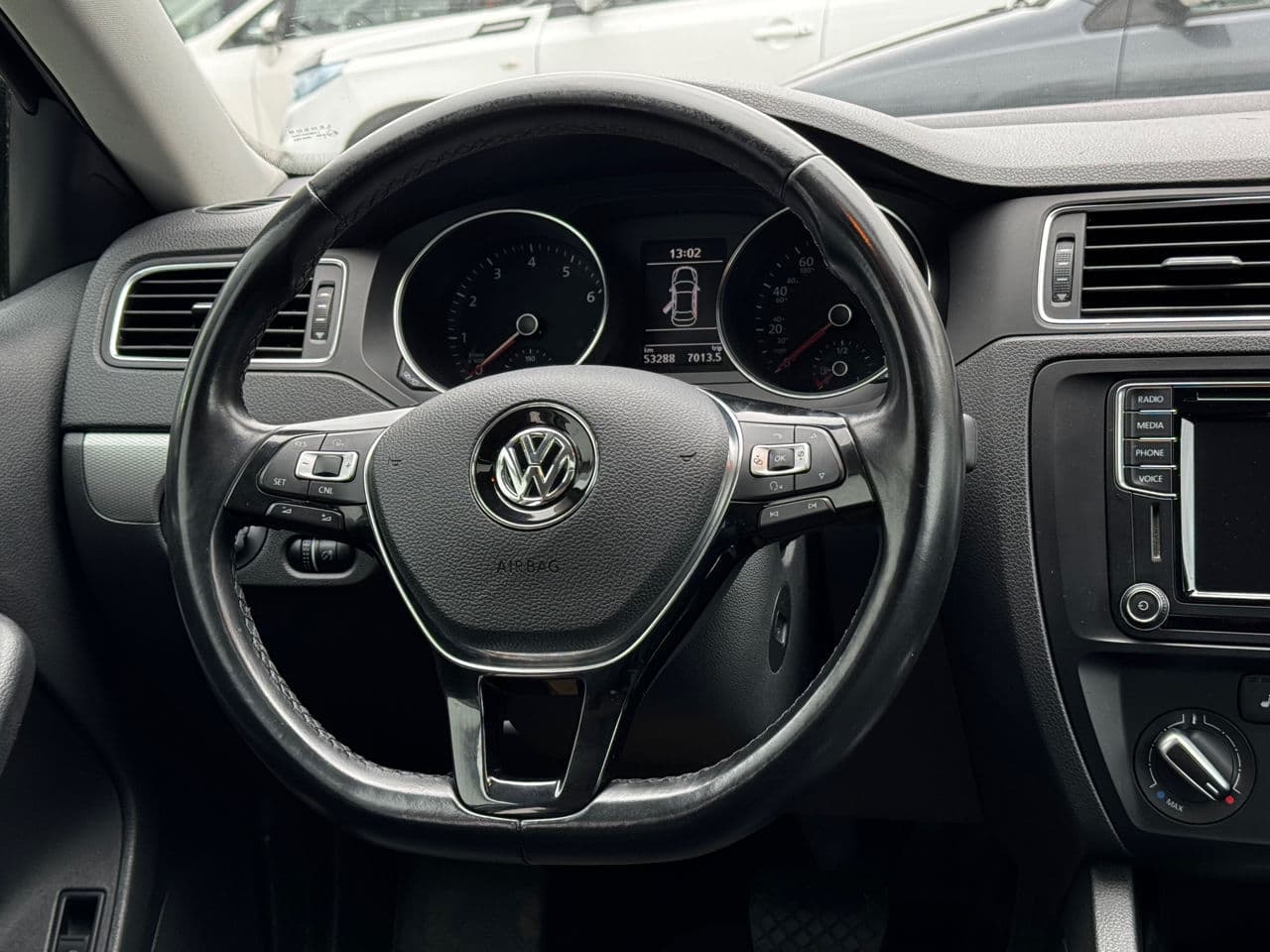 Volkswagen Jetta 2017 — Миниатюра 7