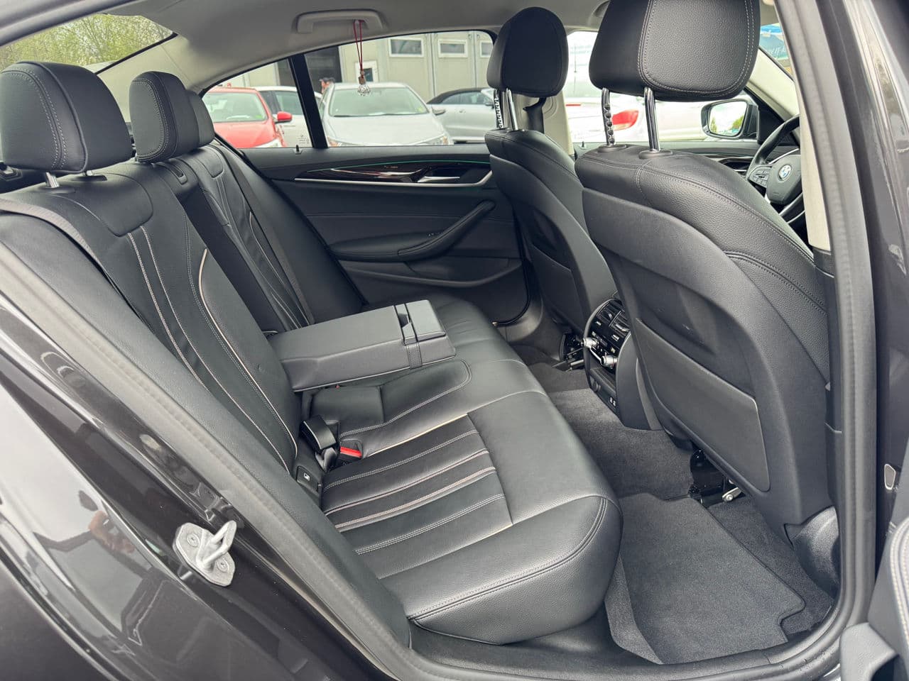 BMW 530e 2020 — Миниатюра 18