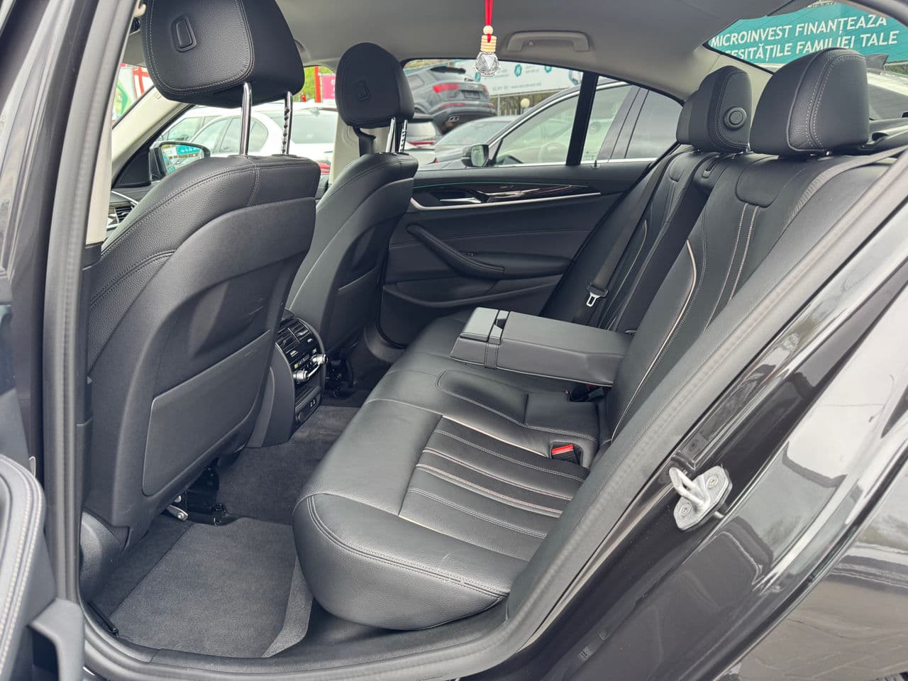 BMW 530e 2020 — Миниатюра 17