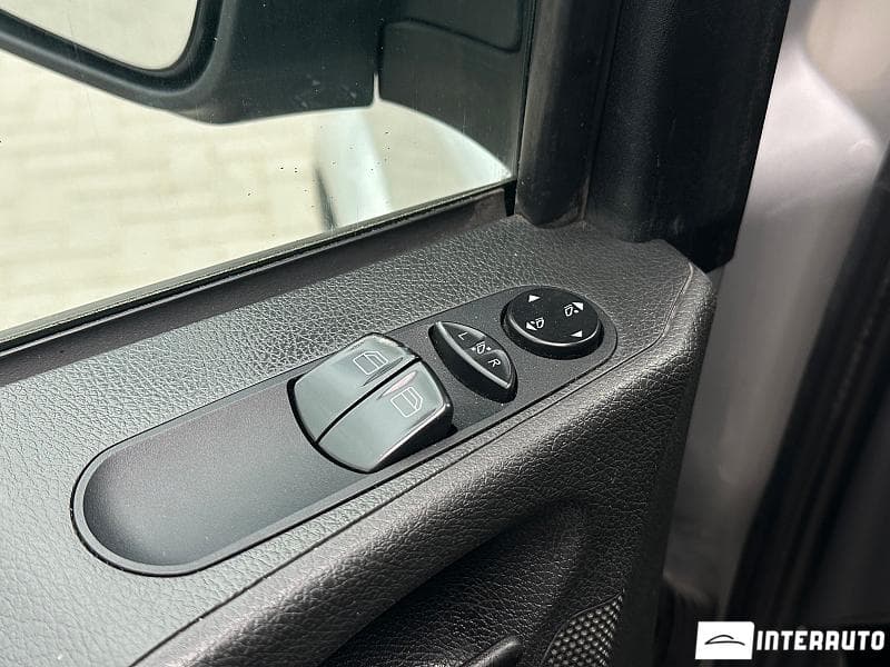 Mercedes Viano 2012 — Миниатюра 6