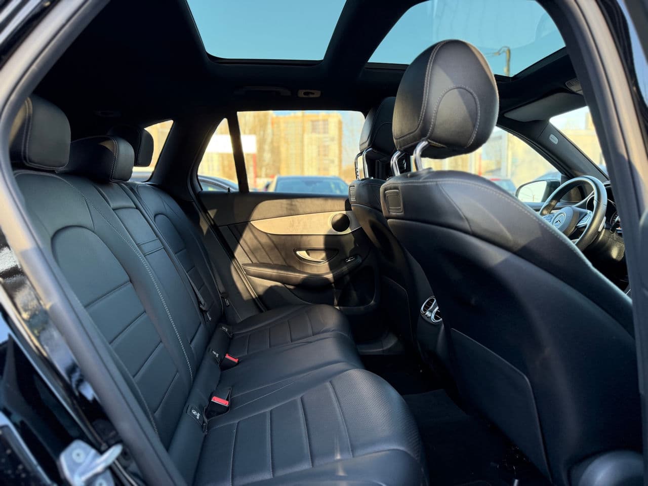 Mercedes GLC 300 2018 — Миниатюра 20