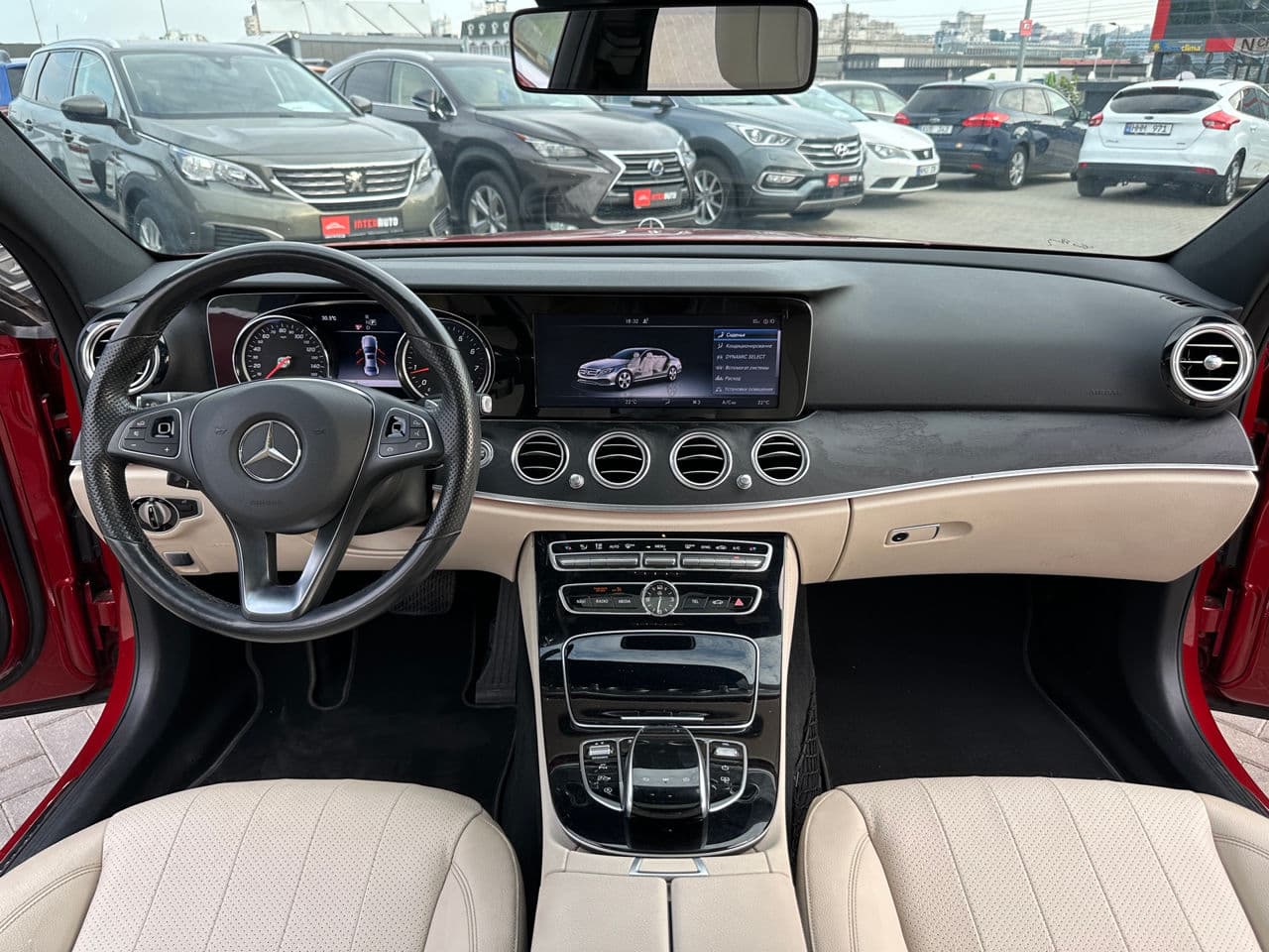 Mercedes E 300 2017 — Миниатюра 6