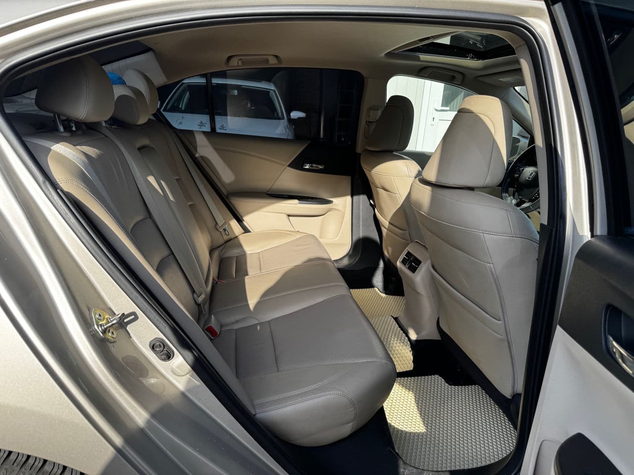 Honda Accord 2015 — Миниатюра 15