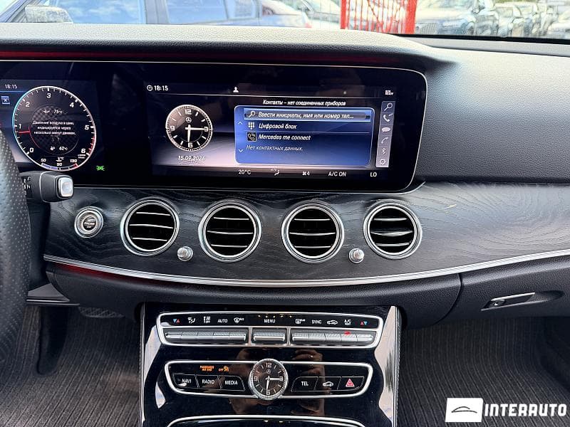 Mercedes E 220 2016 — Миниатюра 13