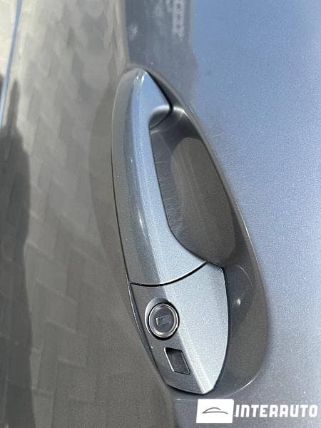 Mercedes E 200 2012 — Миниатюра 5