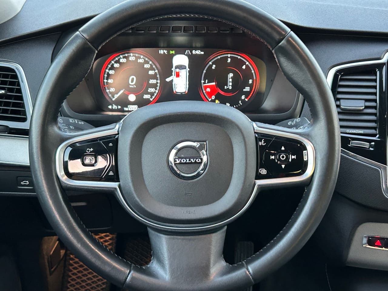 Volvo XC 90 2016 — Миниатюра 9