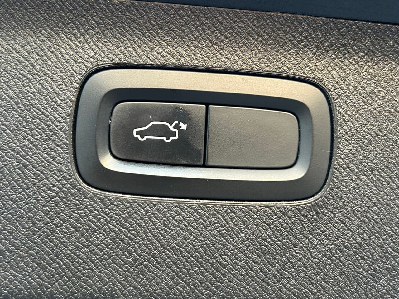 Volvo XC 90 2016 — Миниатюра 18